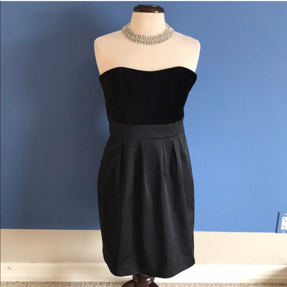 Banana Republic Black Strapless Dress